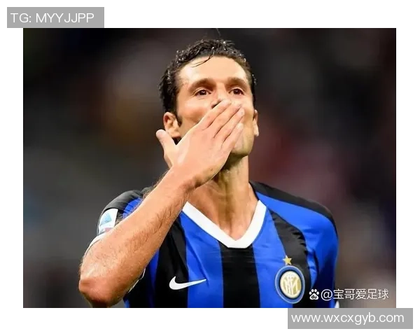 孤独的绿茵传奇:揭秘那些远离社交生活的足球明星们